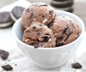 Παγωτό oreo-σοκολάτα από τις Συνταγές Πάνος και τον Παναγιώτη Θεοδωρίτση  !