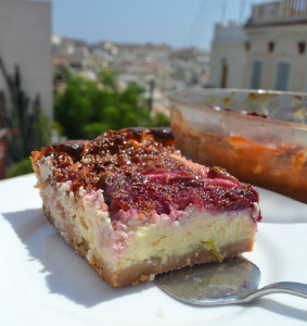 Cheesecake με τυροβολιά και σύκα Σύρου από την Ιωάννα Σταμούλου και το Sweetly!