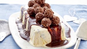 Παγωτό Ferrero Rocher με 5 υλικά, από το sintayes.gr!