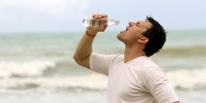 Μήπως τελικά δεν πεινάμε, αλλά διψάμε;, από την Μαρίνα Σαουλίδου και το mednutrition.gr!
