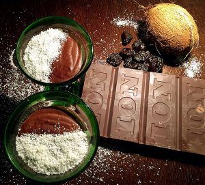 Vegan σοκολατένια μους, από την Αριάδνη Πούλιου και το ionsweets.gr!