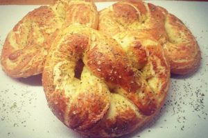 Πανεύκολα Pretzels από την αγαπημένη Ελπίδα Χαραλαμπίδου και το elpidaslittlecorner.gr!