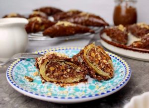 Μπακλαβαδάκια Ferrero Rocher, από την καταπληκτική Ελενα Χονδρογιάννη και το elenacooks.gr!
